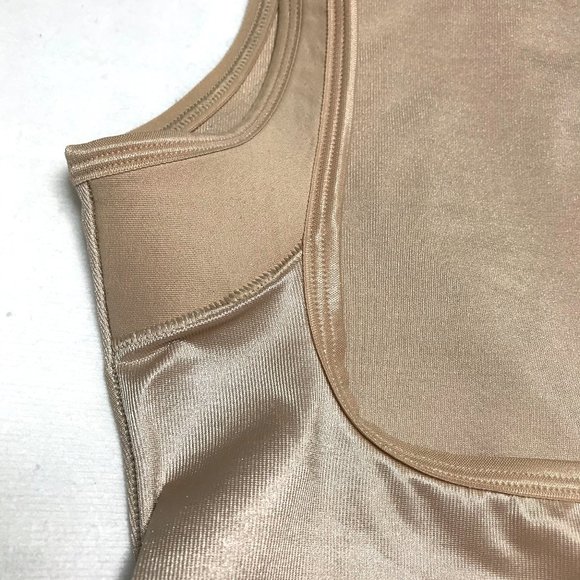 TC Fine Even More Nude Super Firm Control Torsette - Picture 8 of 14